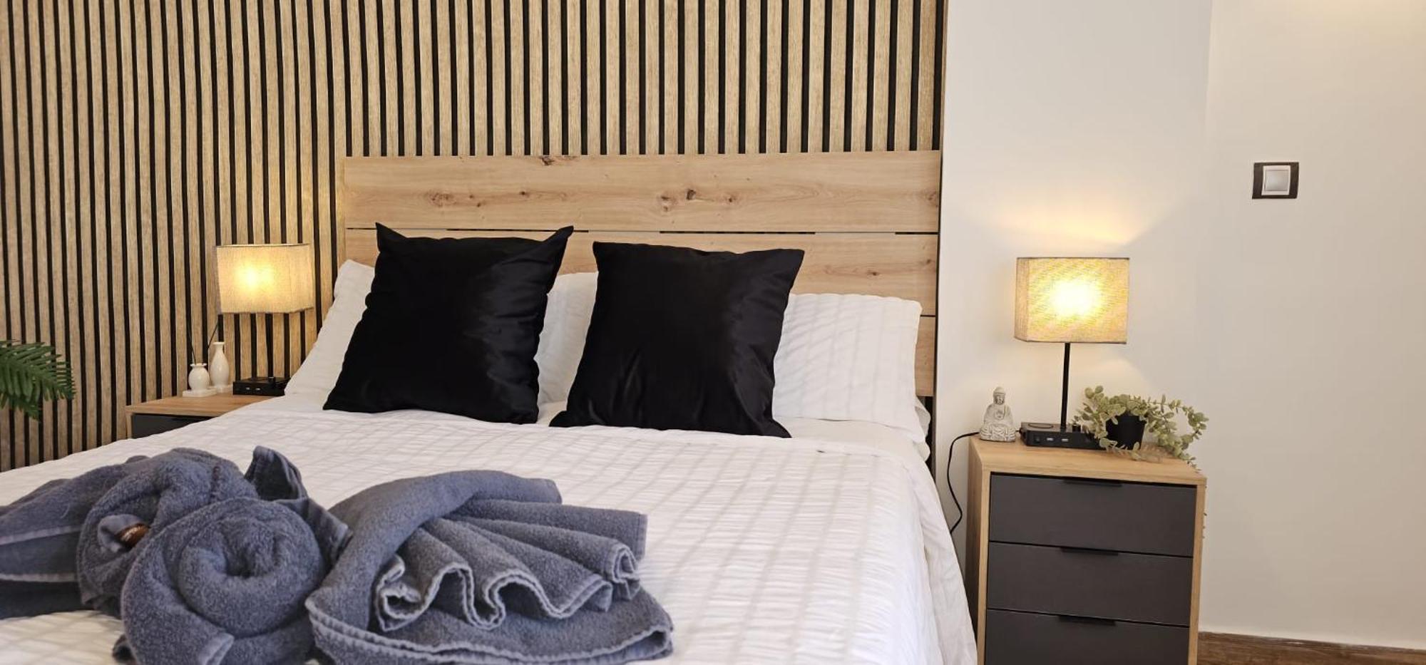 Namaste Modern Elegance City Center Apartment By Namaste Elite Torremolinos Bagian luar foto
