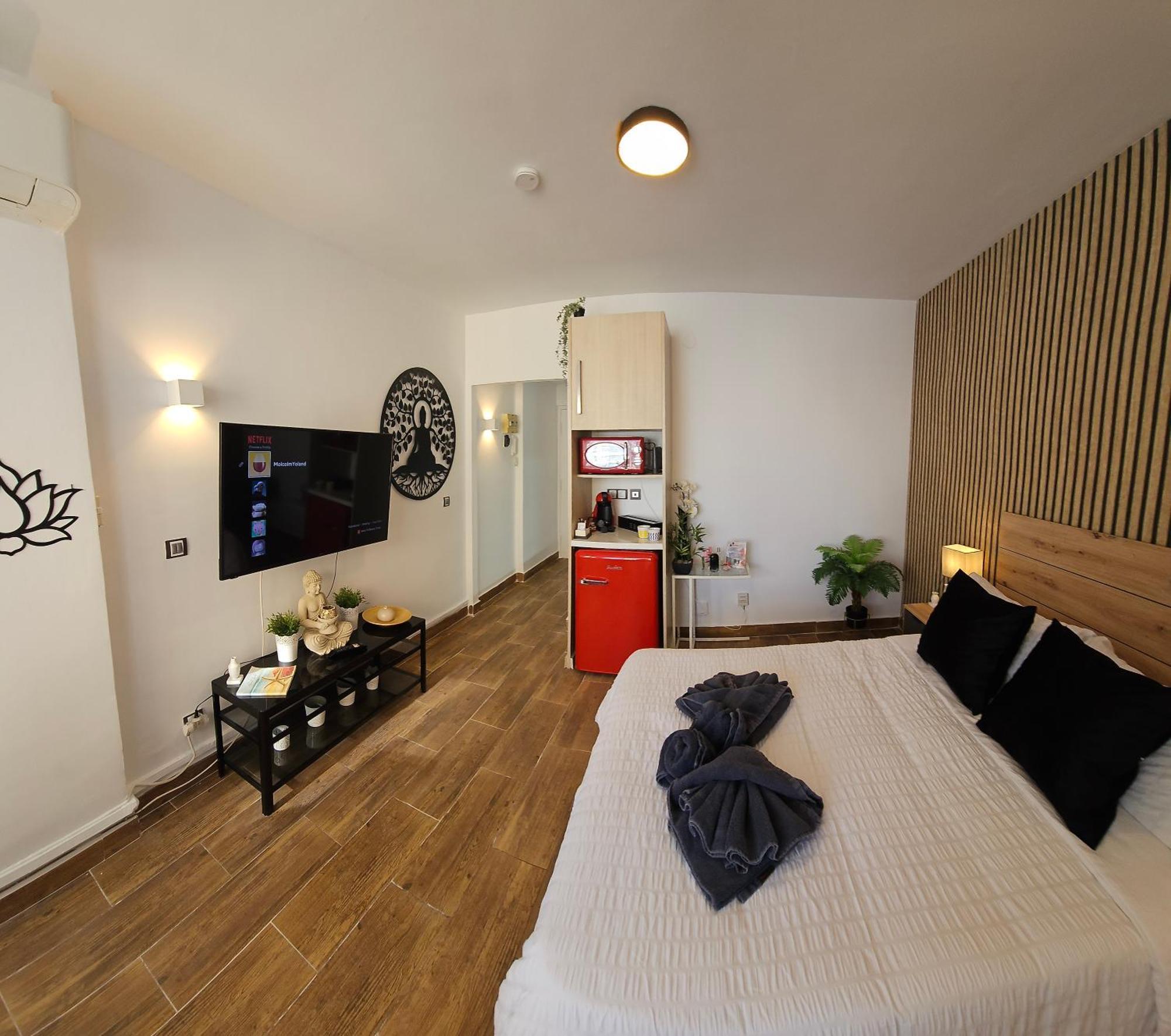 Namaste Modern Elegance City Center Apartment By Namaste Elite Torremolinos Bagian luar foto